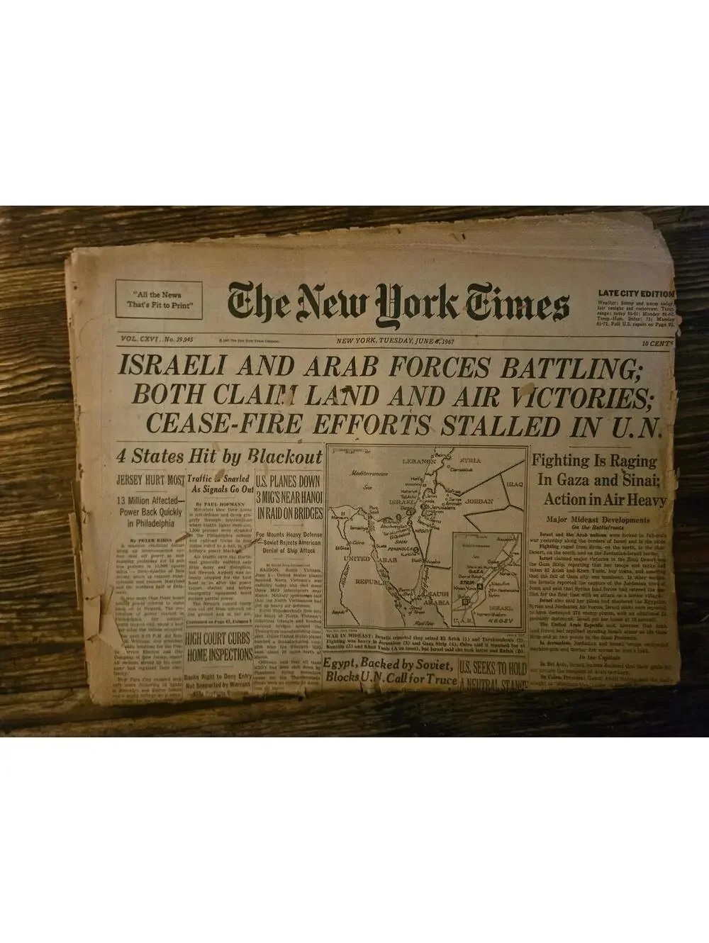 The New York Times , June 4, 1967 - NY blackout and War in Gaza